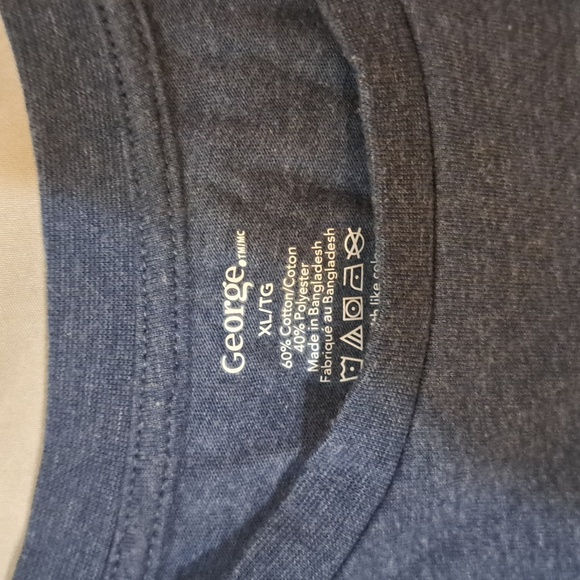 💥2/$10💥Women's T-shirt size xl George brand - Picture 2 of 2